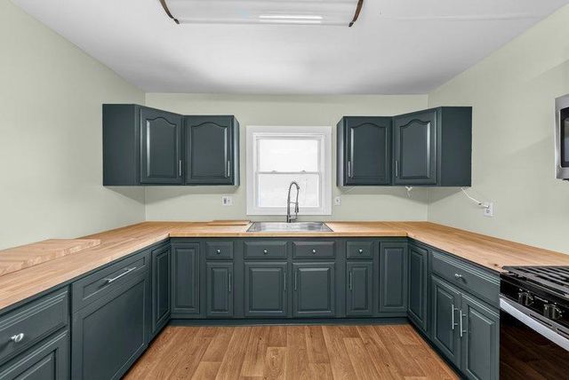 3719 Logan Avenue N, Minneapolis, MN 55412