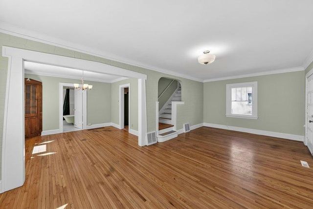 3719 Logan Avenue N, Minneapolis, MN 55412