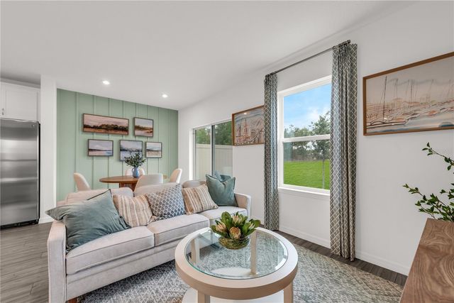 3008 JESSAMINE DRIVE, Tavares, FL 32778