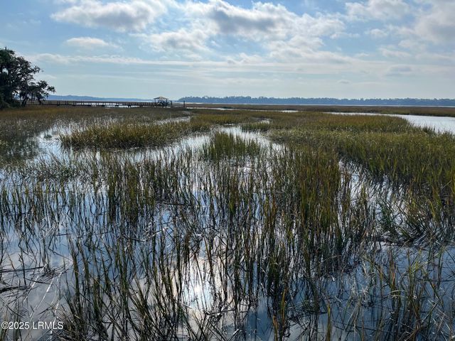 16 Riverview Drive, Beaufort, SC 29907