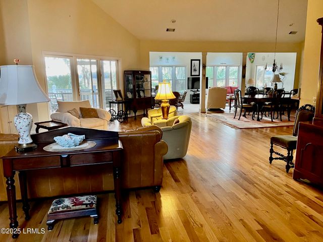 16 Riverview Drive, Beaufort, SC 29907