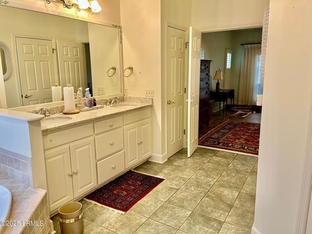 16 Riverview Drive, Beaufort, SC 29907