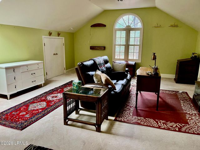 16 Riverview Drive, Beaufort, SC 29907