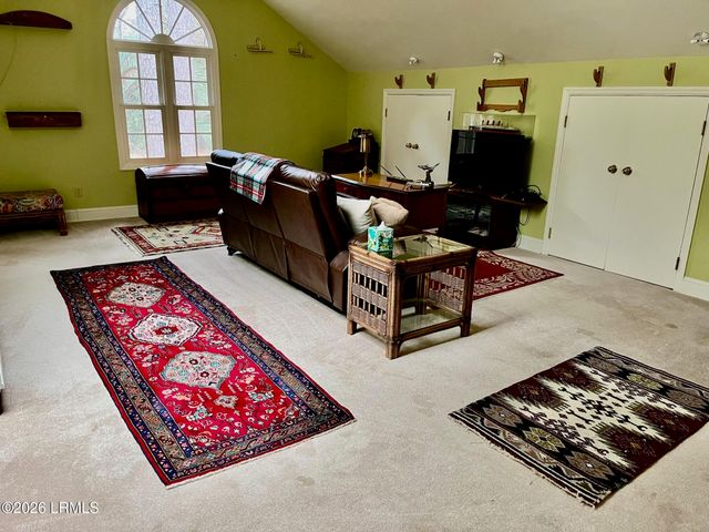 16 Riverview Drive, Beaufort, SC 29907