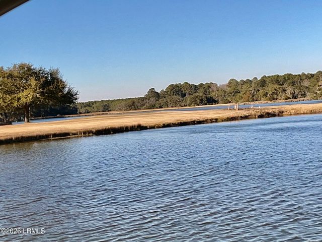 16 Riverview Drive, Beaufort, SC 29907