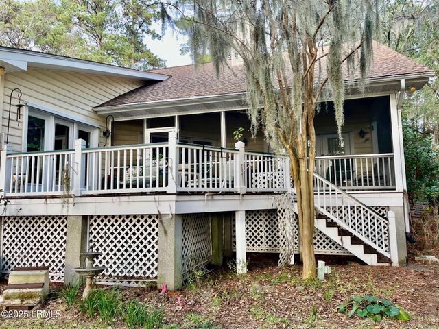 16 Riverview Drive, Beaufort, SC 29907