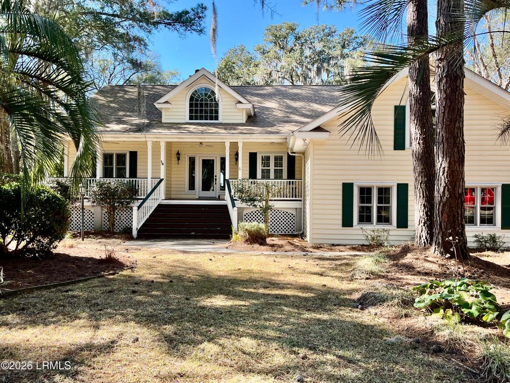 16 Riverview Drive, Beaufort, SC 29907