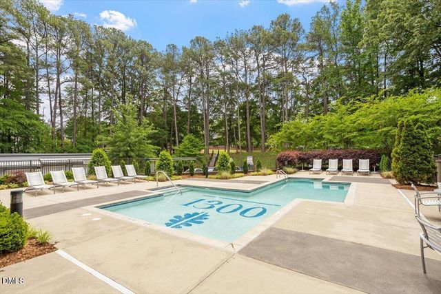 1300 Saint Marys Street 207, Raleigh, NC 27605