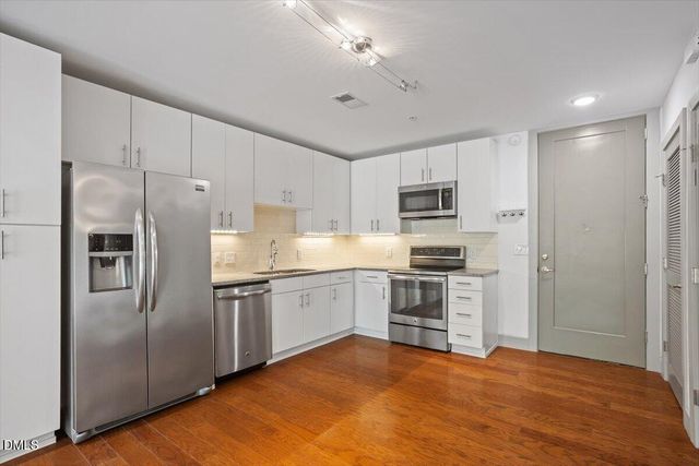 1300 Saint Marys Street 207, Raleigh, NC 27605