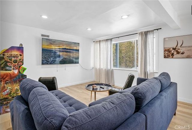 805 Cove Drive, Big Bear Lake, CA 92315