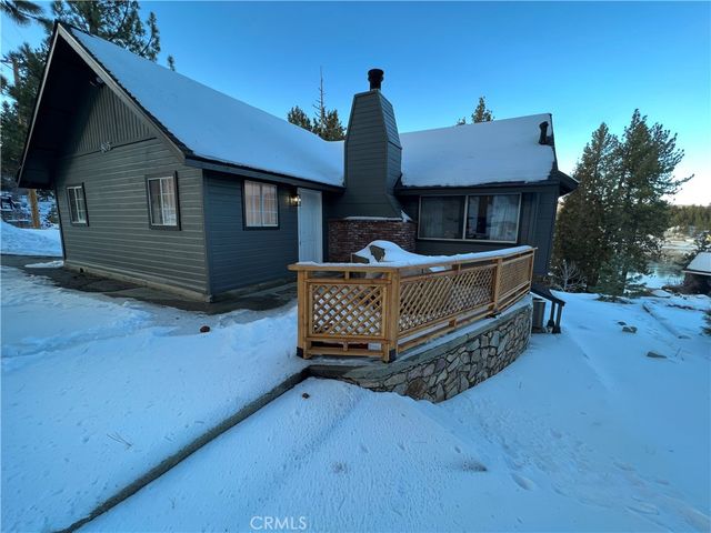 805 Cove Drive, Big Bear Lake, CA 92315