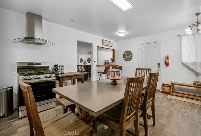 805 Cove Drive, Big Bear Lake, CA 92315