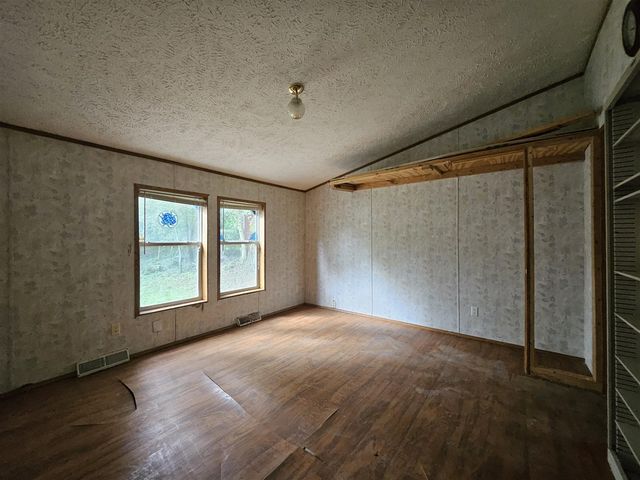 813 Mccourtie Street, Kalamazoo, MI 49008