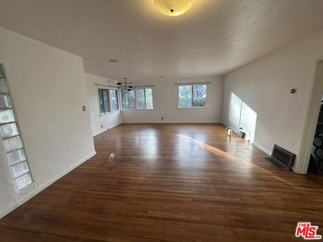 4001 Chevy Chase Drive, Los Angeles, CA 90039