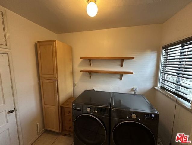 4001 Chevy Chase Drive, Los Angeles, CA 90039