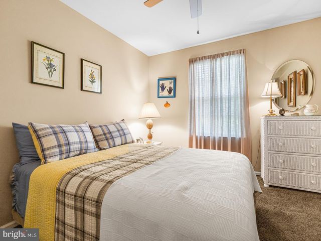 183 BASSWOOD CT, Warrington, PA 18976