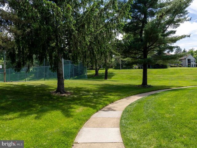 183 BASSWOOD CT, Warrington, PA 18976