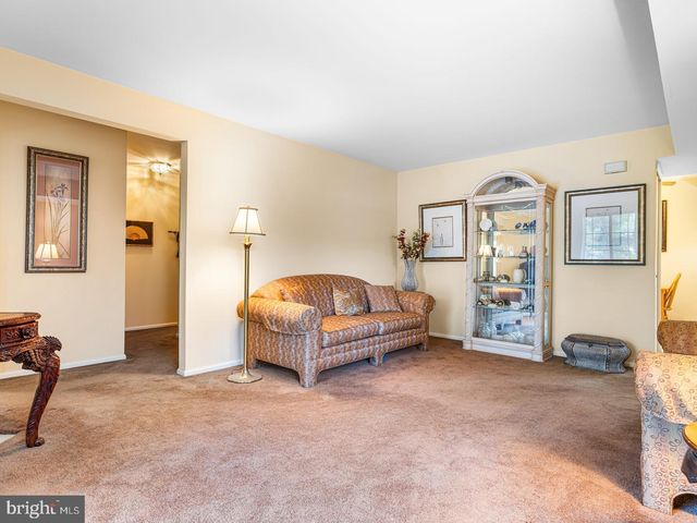 183 BASSWOOD CT, Warrington, PA 18976