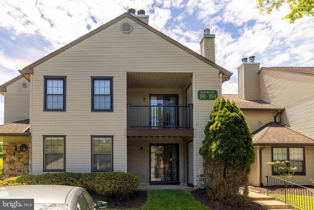 183 BASSWOOD CT, Warrington, PA 18976