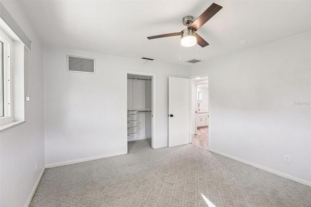 10569 LAKE VISTA DRIVE, Seminole, FL 33772