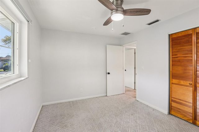 10569 LAKE VISTA DRIVE, Seminole, FL 33772