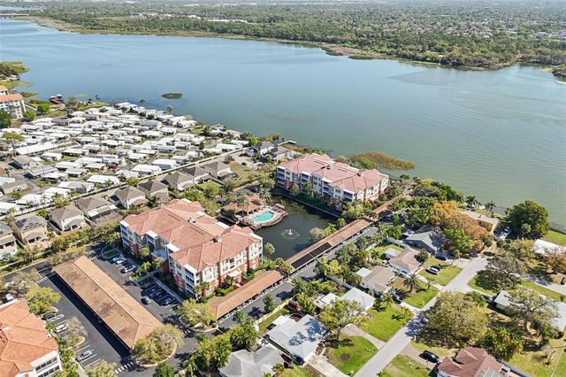 10569 LAKE VISTA DRIVE, Seminole, FL 33772