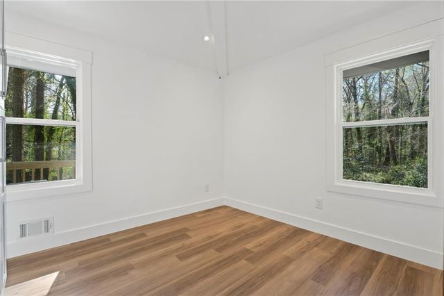 2746 Dale Creek Drive NW, Atlanta, GA 30318