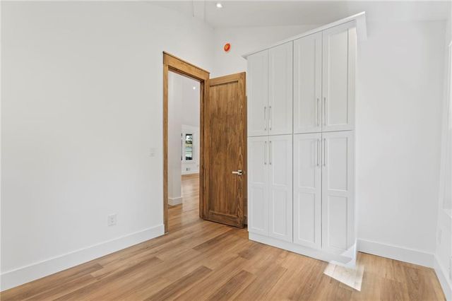 2746 Dale Creek Drive NW, Atlanta, GA 30318