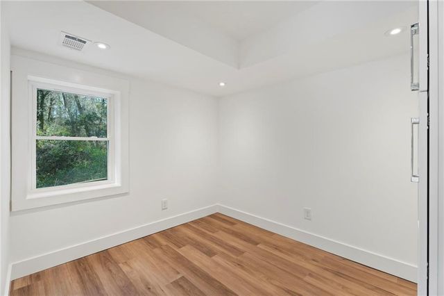 2746 Dale Creek Drive NW, Atlanta, GA 30318