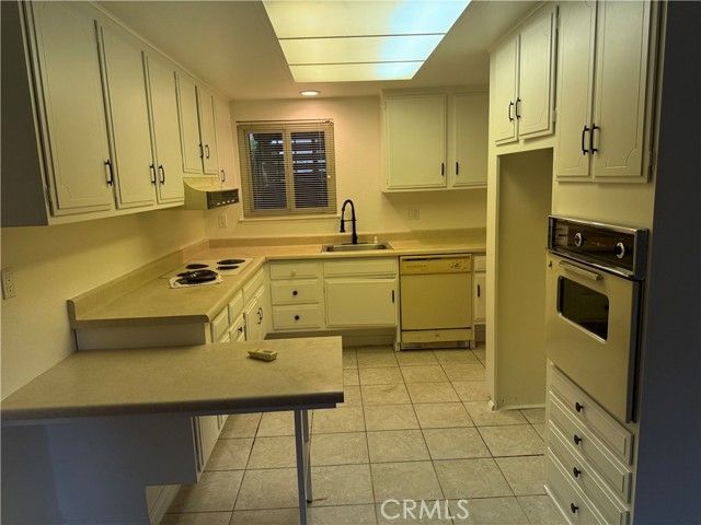 2290 Via Puerta A, Laguna Woods, CA 92637