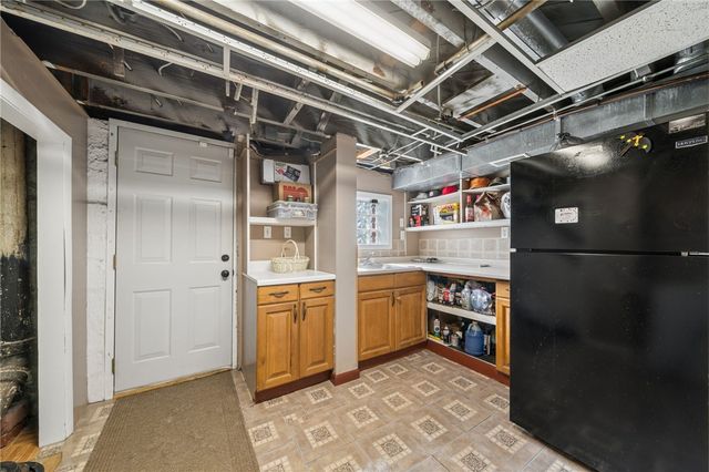 1304 Chelton Ave, Brookline, PA 15226