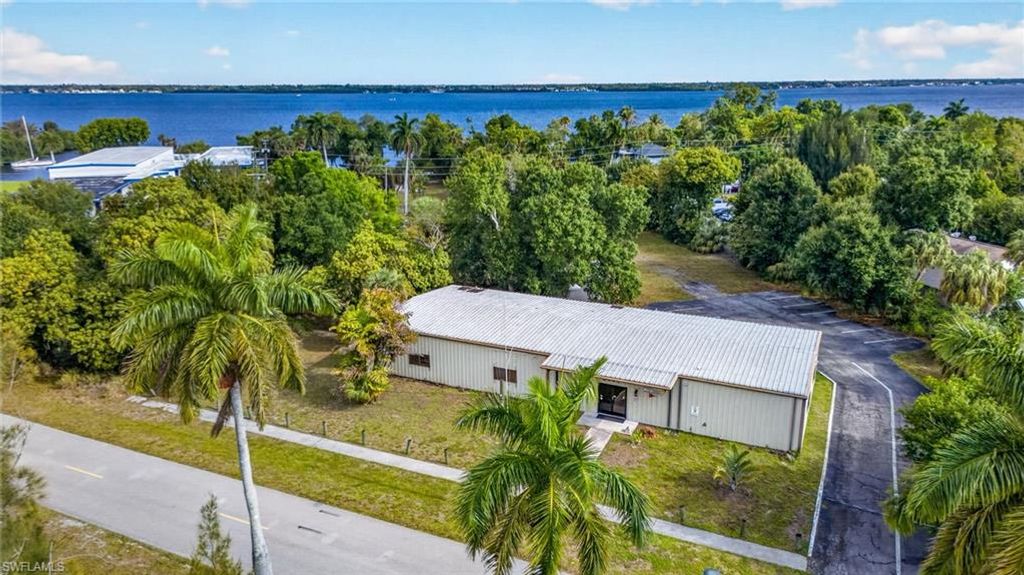 3145 Royalston AVE, FORT MYERS, FL 33916 — exterior