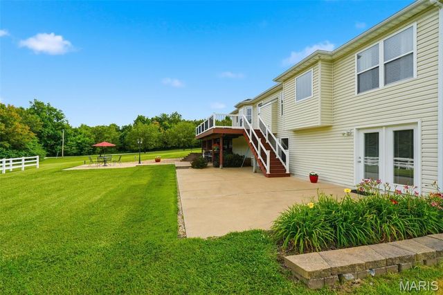 140 Brandi Lynn Drive, Foristell, MO 63348