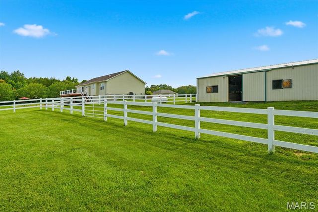 140 Brandi Lynn Drive, Foristell, MO 63348