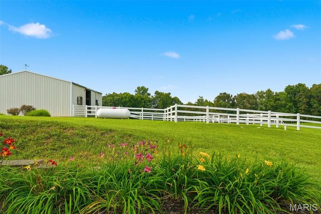 140 Brandi Lynn Drive, Foristell, MO 63348