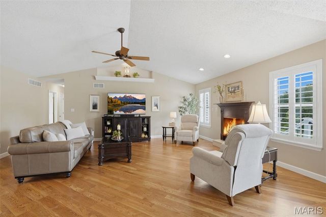 140 Brandi Lynn Drive, Foristell, MO 63348