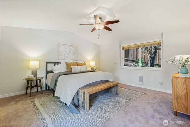 6525 154th Avenue NE, Redmond, WA 98052