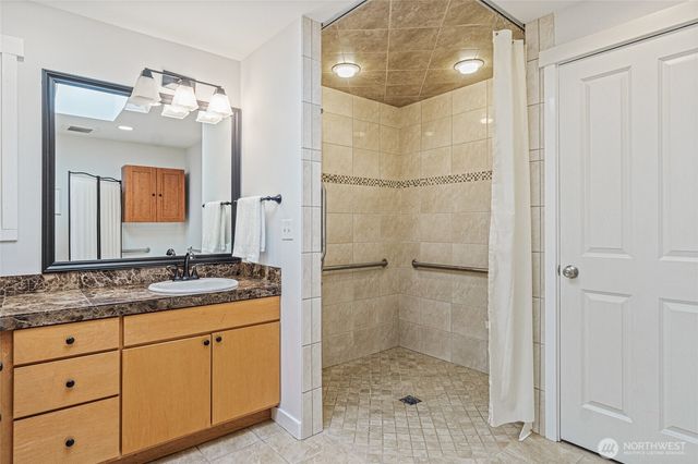 6525 154th Avenue NE, Redmond, WA 98052