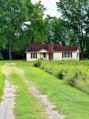 269 Prospect Rd, Fayetteville, TN 37334