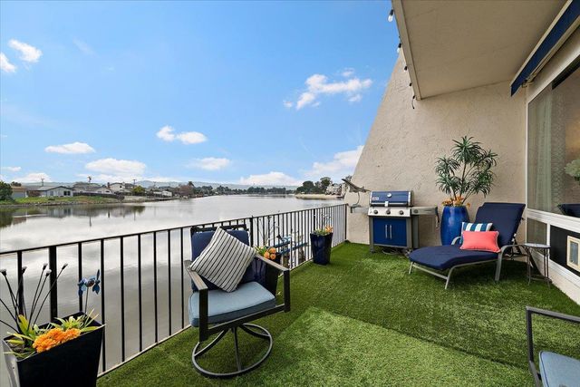 444 Fathom Drive, San Mateo, CA 94404