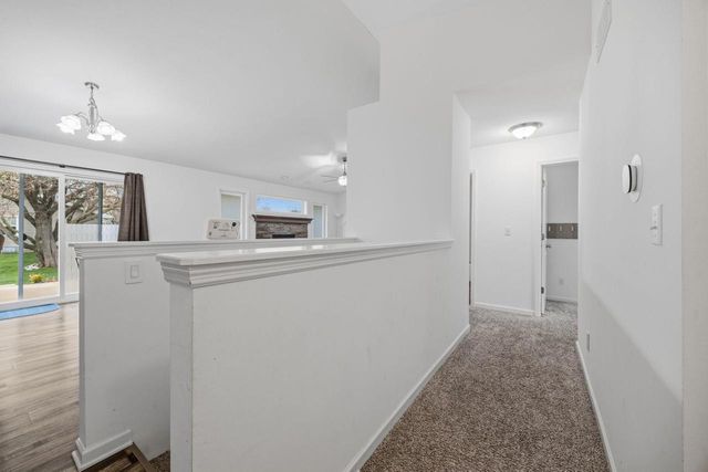 8 W Gailen Lane, Milton, WI 53563