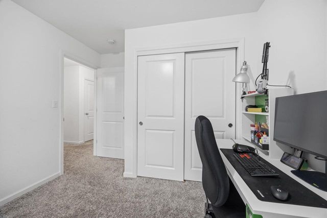 8 W Gailen Lane, Milton, WI 53563