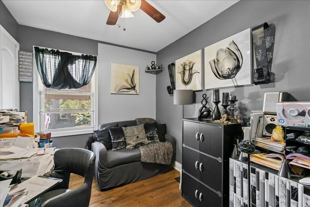 10609 S Indiana Avenue, Chicago, IL 60628
