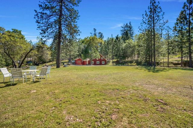 56250 Manzanita Lake Drive, North Fork, CA 93643