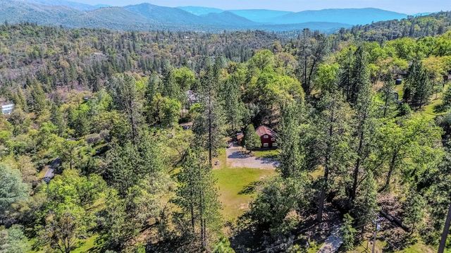 56250 Manzanita Lake Drive, North Fork, CA 93643