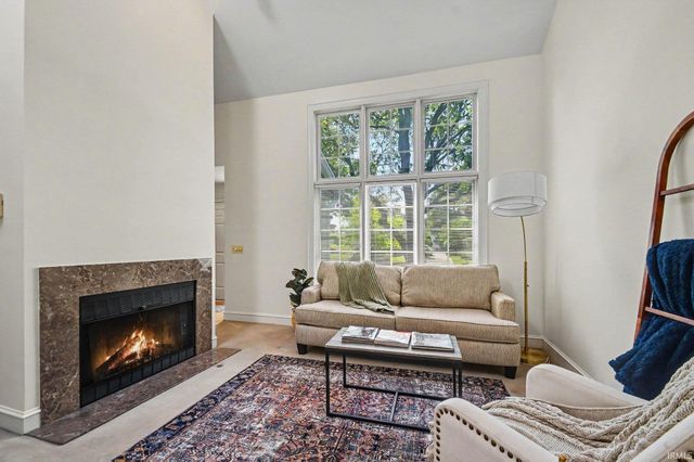 1811 E Madison Street, South Bend, IN 46617