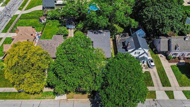 1811 E Madison Street, South Bend, IN 46617
