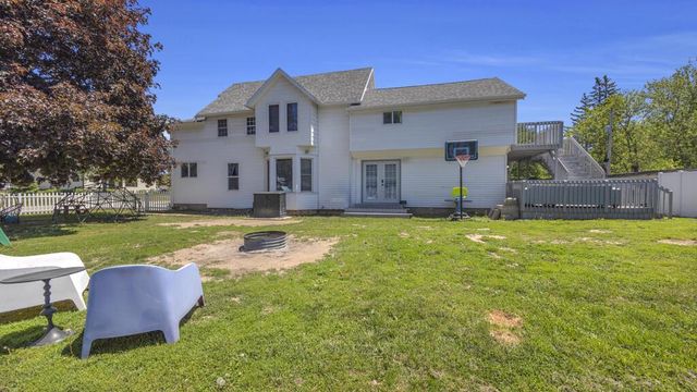 717 W 3rd STREET, Waldo, WI 53093