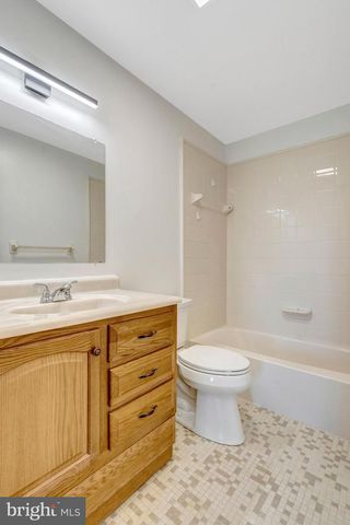 2520 LITTLE RIVER RD, Haymarket, VA 20169