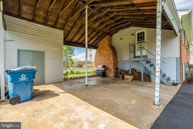 2520 LITTLE RIVER RD, Haymarket, VA 20169